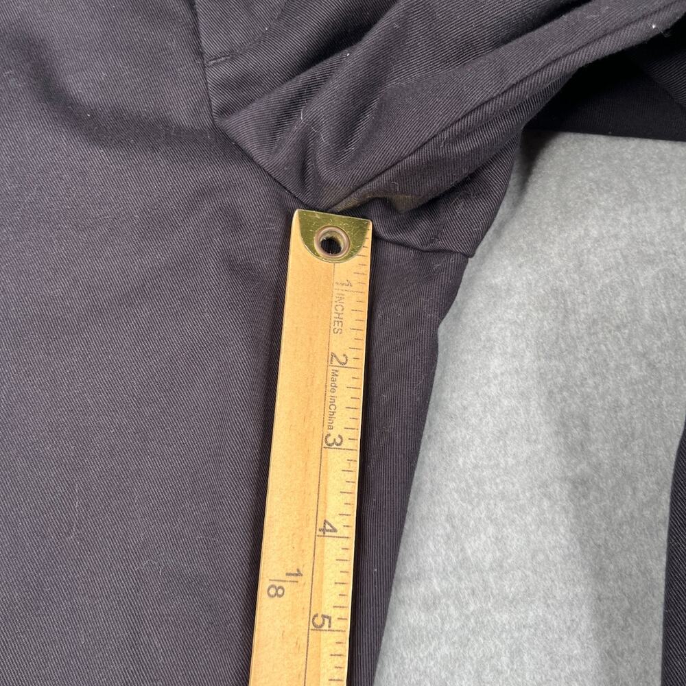 IZOD American Chino Pants Mens Size 36x30 Black casual Straight Classic - Picture 3 of 12